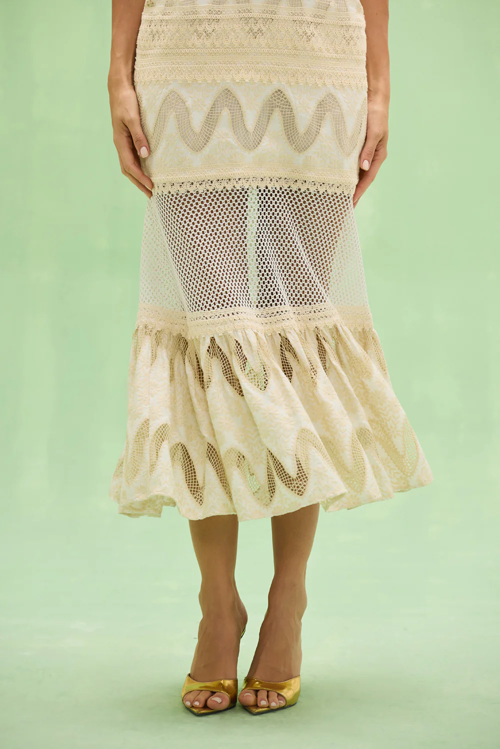 FLORA LACE MIDI DRESS - Image 3